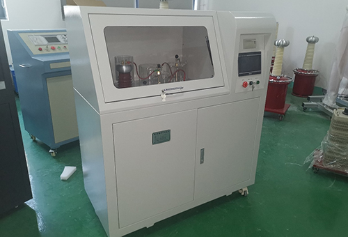 全自動(dòng)絕緣材料耐壓試驗(yàn)裝置操作說明